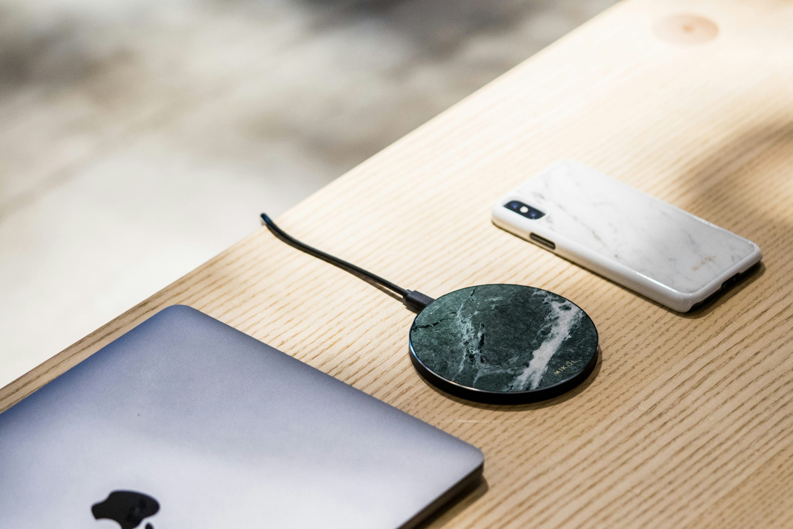 Amazon’s 6 Innovative Wireless Charging Solutions Under $100